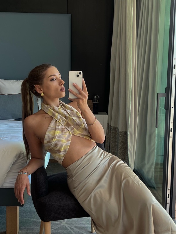 outfit and a dream