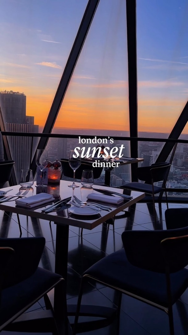 Iconic sunset dining in London 🫶🏽