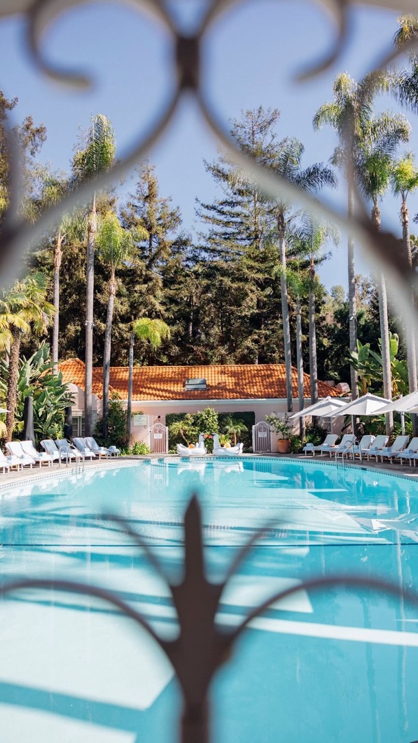 Unwind and embrace the elegance of Hotel Bel-Air. 🌿
